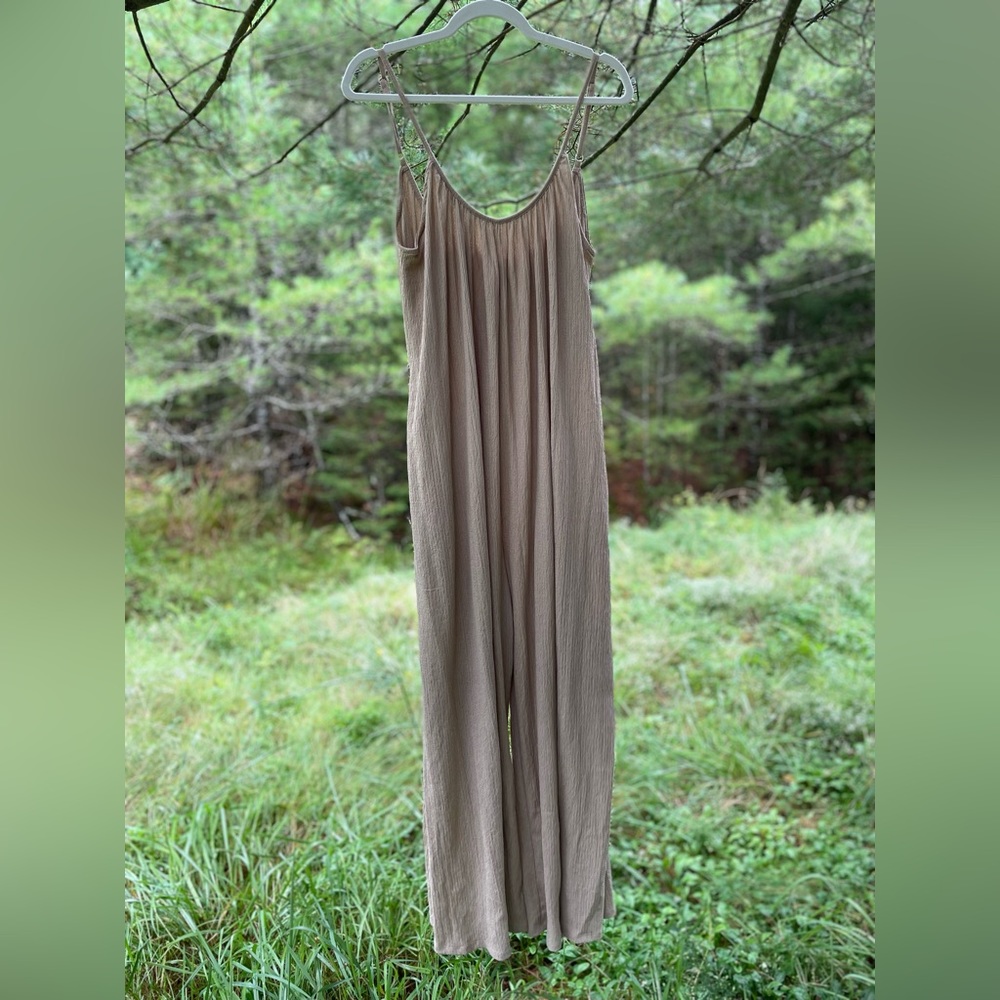 tie-belt jumpsuit in beige